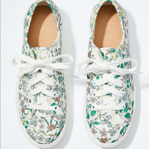 🎉2X HP🎉 Loft Floral Print Lace Up Sneakers 💗 White & Green - Picture 6 of 15